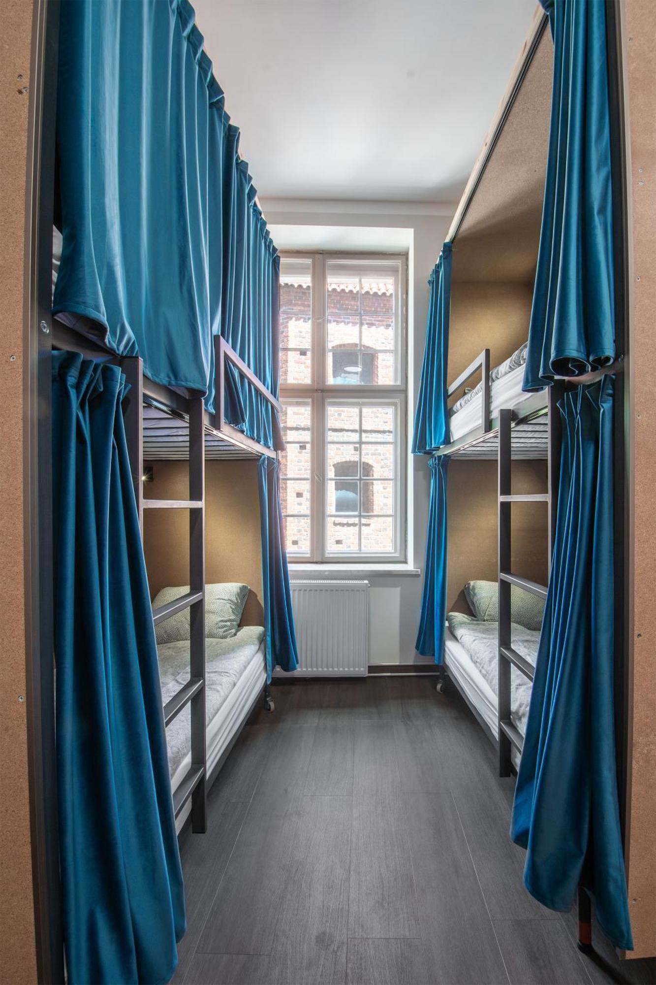 Happy Street Hostel Torun Luaran gambar